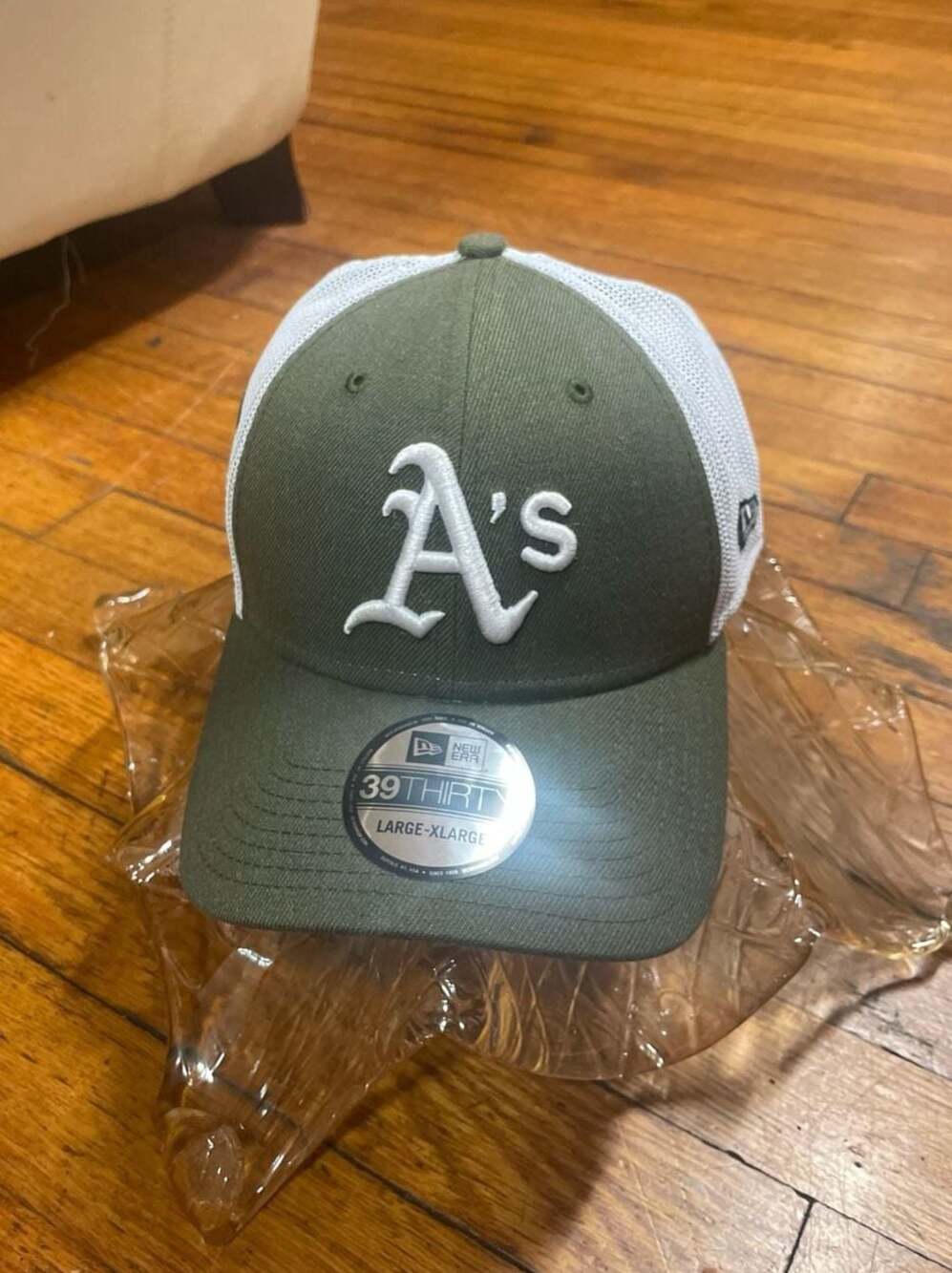 New Era Oakland Athletics Multi-Patch Trucker Hat 39THIRTY Stretch Olive/White